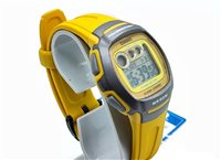 Armbanduhr Casio Herr Casio Collection in Harz W-210-9AVEF - W-210-9AVEF